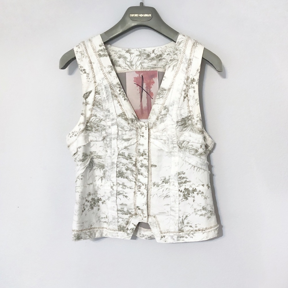 Anthropologie white grey floral ruffle back vest
